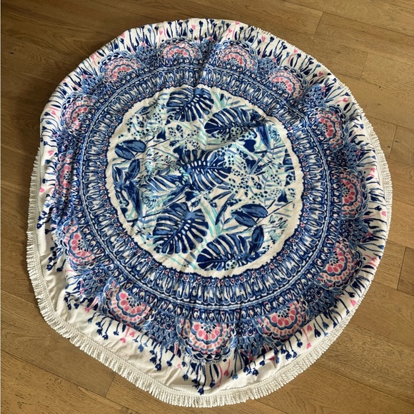 Lilly Pulitzer for Pottery Barn Teen Circa Beach Towel 60x60 Blue Pink - Picture 1 of 4
